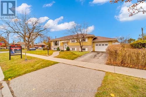 53 Aspendale Drive, Toronto, ON - Outdoor