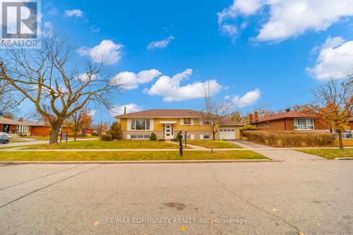 53 Aspendale Drive, Toronto, ON - Outdoor