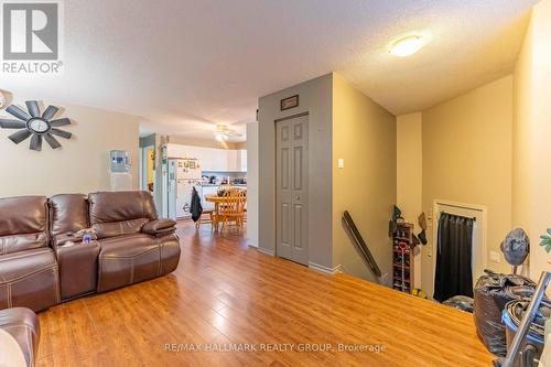 493 Mario Street, Hawkesbury, ON - Indoor Photo Showing Living Room