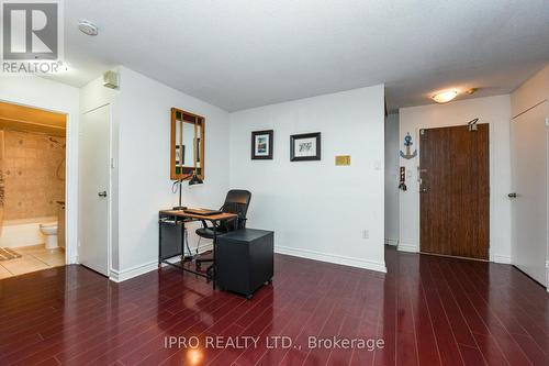 705 - 21 Knightsbridge Road, Brampton, ON - Indoor Photo Showing Other Room