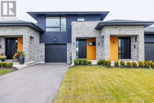 95 Port Robinson Road, Pelham (662 - Fonthill), ON - Outdoor With Facade