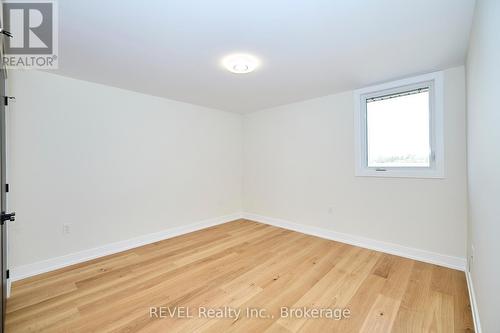 95 Port Robinson Road, Pelham (662 - Fonthill), ON - Indoor Photo Showing Other Room