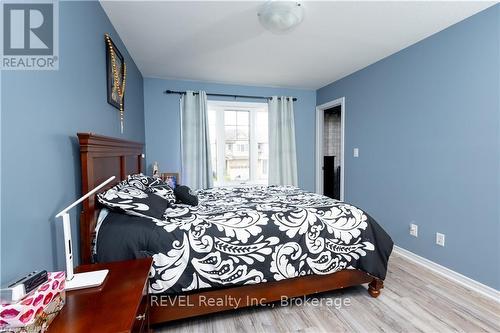 44 Haney Drive, Thorold (562 - Hurricane/Merrittville), ON - Indoor Photo Showing Bedroom