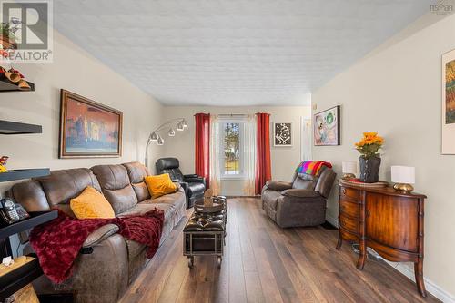 103 Taranaki Drive, Westphal, NS - Indoor Photo Showing Living Room