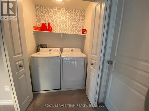 418 Barrick Hill Road, Ottawa, ON - Indoor Photo Showing Laundry Room