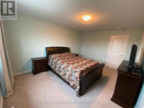 418 Barrick Hill Road, Ottawa, ON - Indoor Photo Showing Bedroom