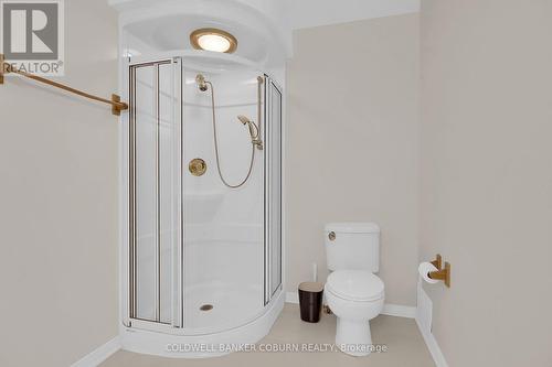 5582 Bridlewood Court, South Dundas, ON - Indoor Photo Showing Bathroom