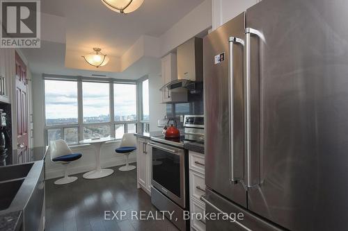 2503 - 33 Empress Avenue, Toronto, ON - Indoor Photo Showing Kitchen