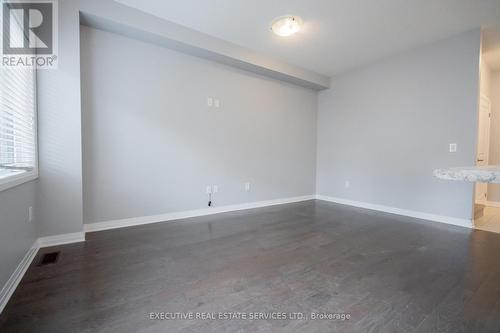 4064 Maitland Street, Lincoln, ON - Indoor Photo Showing Other Room