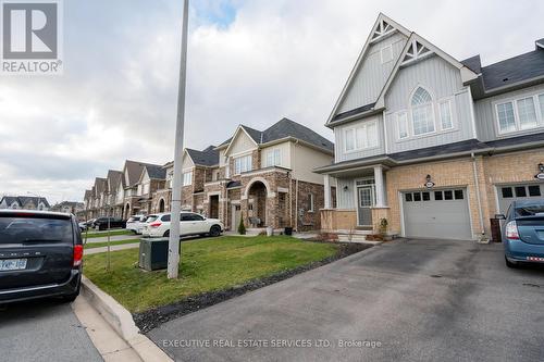 4064 Maitland Street, Lincoln, ON - Outdoor With Facade