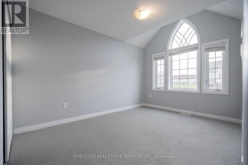 4064 Maitland Street, Lincoln, ON - Indoor Photo Showing Other Room