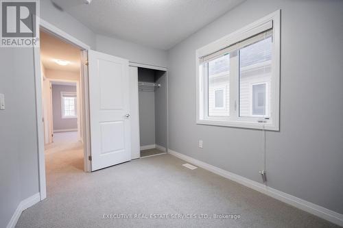 4064 Maitland Street, Lincoln, ON - Indoor Photo Showing Other Room