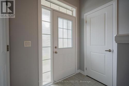 4064 Maitland Street, Lincoln, ON - Indoor Photo Showing Other Room