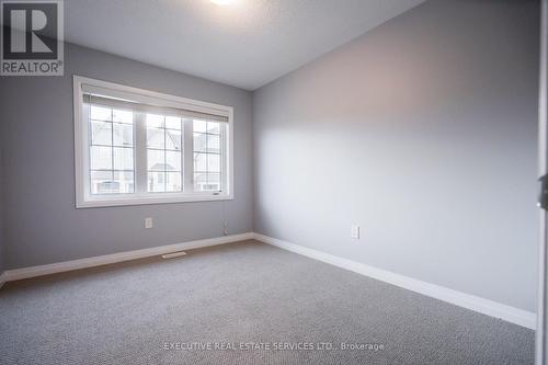 4064 Maitland Street, Lincoln, ON - Indoor Photo Showing Other Room