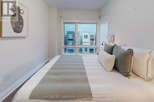 25 Hesperus Road, Vaughan, ON - Indoor Photo Showing Bedroom