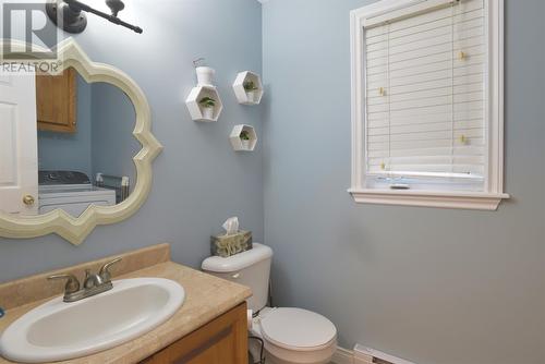 6 Navajo Place, St. John'S, NL - Indoor Photo Showing Bathroom