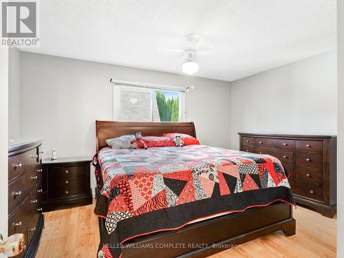 103 Williamson Drive, Haldimand, ON - Indoor Photo Showing Bedroom