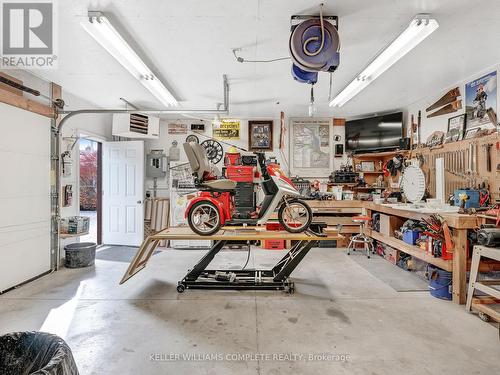 103 Williamson Drive, Haldimand, ON - Indoor Photo Showing Garage