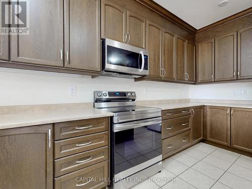 7 Pidgeon Street, Toronto, ON - Indoor Photo Showing Kitchen