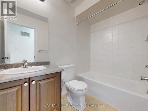 7 Pidgeon Street, Toronto, ON - Indoor Photo Showing Bathroom