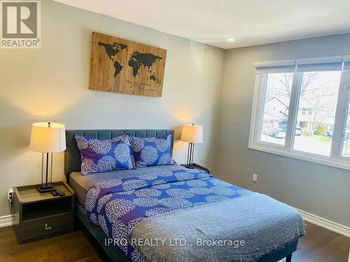 174 Chalmers Street, Oakville, ON - Indoor Photo Showing Bedroom