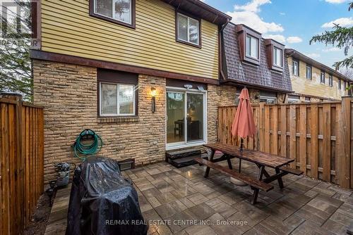 47 - 45 Hansen Road N, Brampton, ON - Outdoor With Exterior