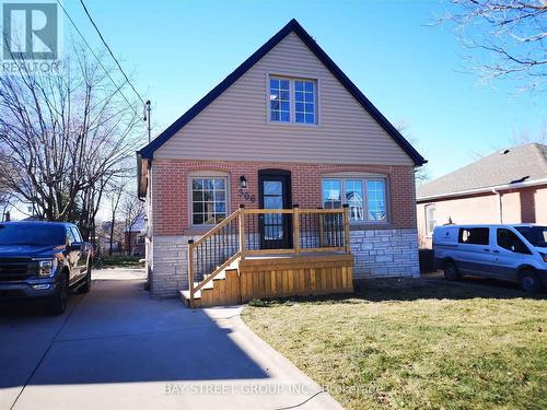 Lower - 366 East 23Rd Street, Hamilton, ON - Outdoor With Deck Patio Veranda