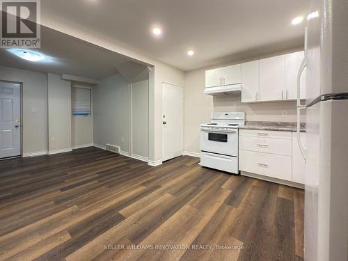 B - 1202 King Street E, Cambridge, ON - Indoor Photo Showing Kitchen