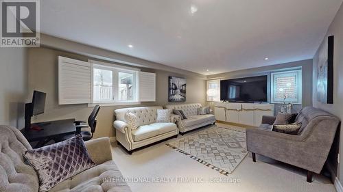 3 Samuel Drive, Guelph, ON - Indoor Photo Showing Living Room