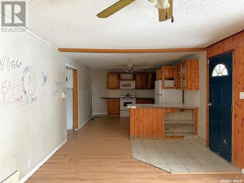 714 3Rd Street E, Meadow Lake, SK - Indoor Photo Showing Kitchen