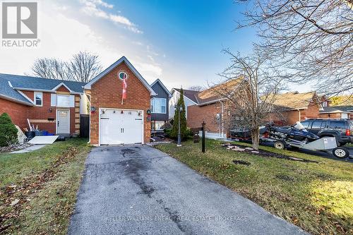 60 Champine Square, Clarington (Bowmanville), ON - Outdoor