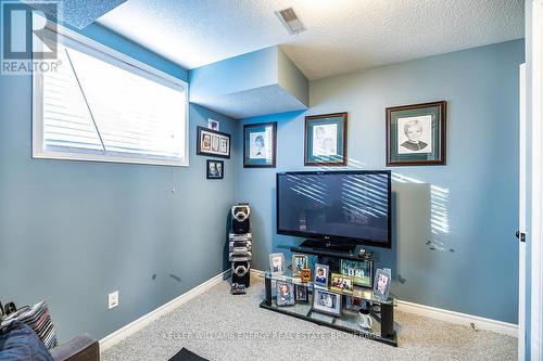 60 Champine Square, Clarington (Bowmanville), ON - Indoor