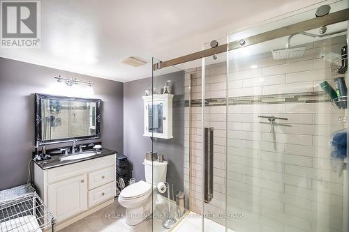 60 Champine Square, Clarington (Bowmanville), ON - Indoor Photo Showing Bathroom