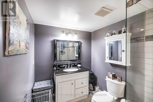 60 Champine Square, Clarington (Bowmanville), ON - Indoor Photo Showing Bathroom