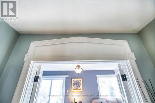 60 Champine Square, Clarington (Bowmanville), ON - Indoor Photo Showing Laundry Room