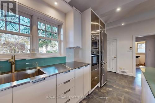 37 Springbank Avenue, Toronto, ON - Indoor Photo Showing Kitchen