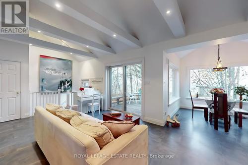 37 Springbank Avenue, Toronto, ON - Indoor Photo Showing Living Room With Fireplace