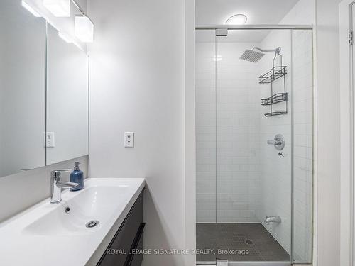 3401-33 Lombard St, Toronto, ON - Indoor Photo Showing Bathroom