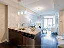 601-66 Forest Manor Rd W, Toronto, ON  - Indoor Photo Showing Other Room 