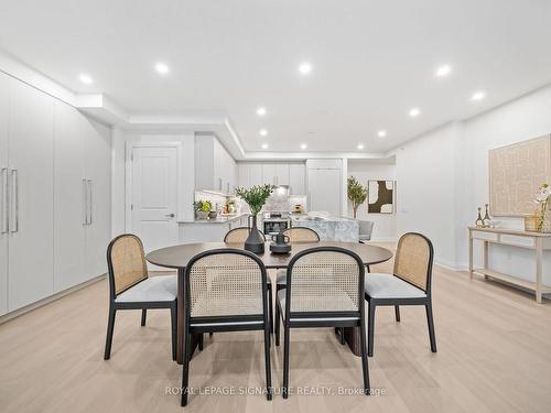 304-285 Avenue Rd, Toronto, ON - Indoor Photo Showing Dining Room