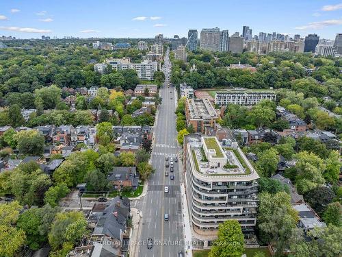 304-285 Avenue Rd, Toronto, ON - Outdoor With View