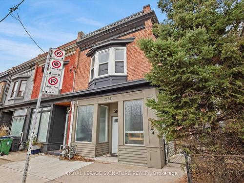 5-2563 Dundas St W, Toronto, ON - Outdoor