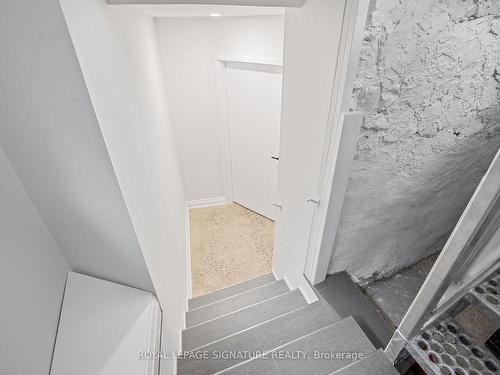 6-2563 Dundas St W, Toronto, ON - Indoor Photo Showing Other Room