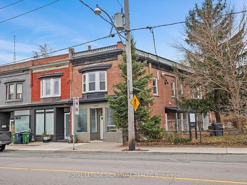 6-2563 Dundas St W, Toronto, ON - Outdoor