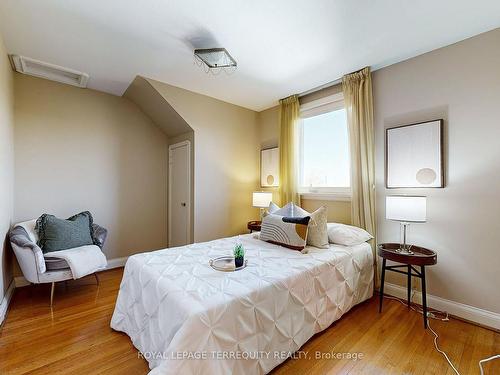 202 Rustic Rd, Toronto, ON - Indoor Photo Showing Bedroom