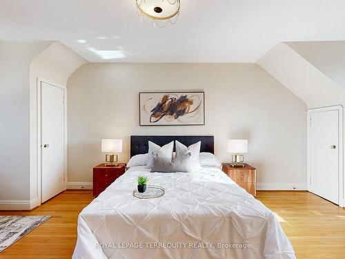 202 Rustic Rd, Toronto, ON - Indoor Photo Showing Bedroom