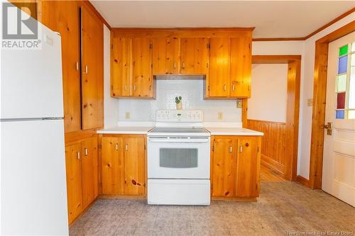 54 Main Street, St. Stephen, NB - Indoor Photo Showing Kitchen