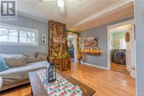 160 Oak Haven Road, Oak Haven, NB - Indoor Photo Showing Living Room