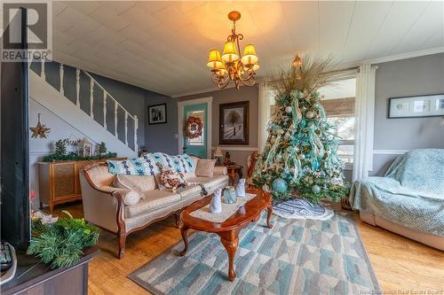 160 Oak Haven Road, Oak Haven, NB - Indoor Photo Showing Living Room