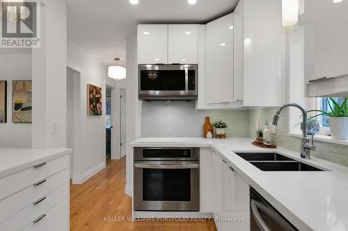 49 White Birch Road, Toronto, ON - Indoor Photo Showing Kitchen With Double Sink With Upgraded Kitchen